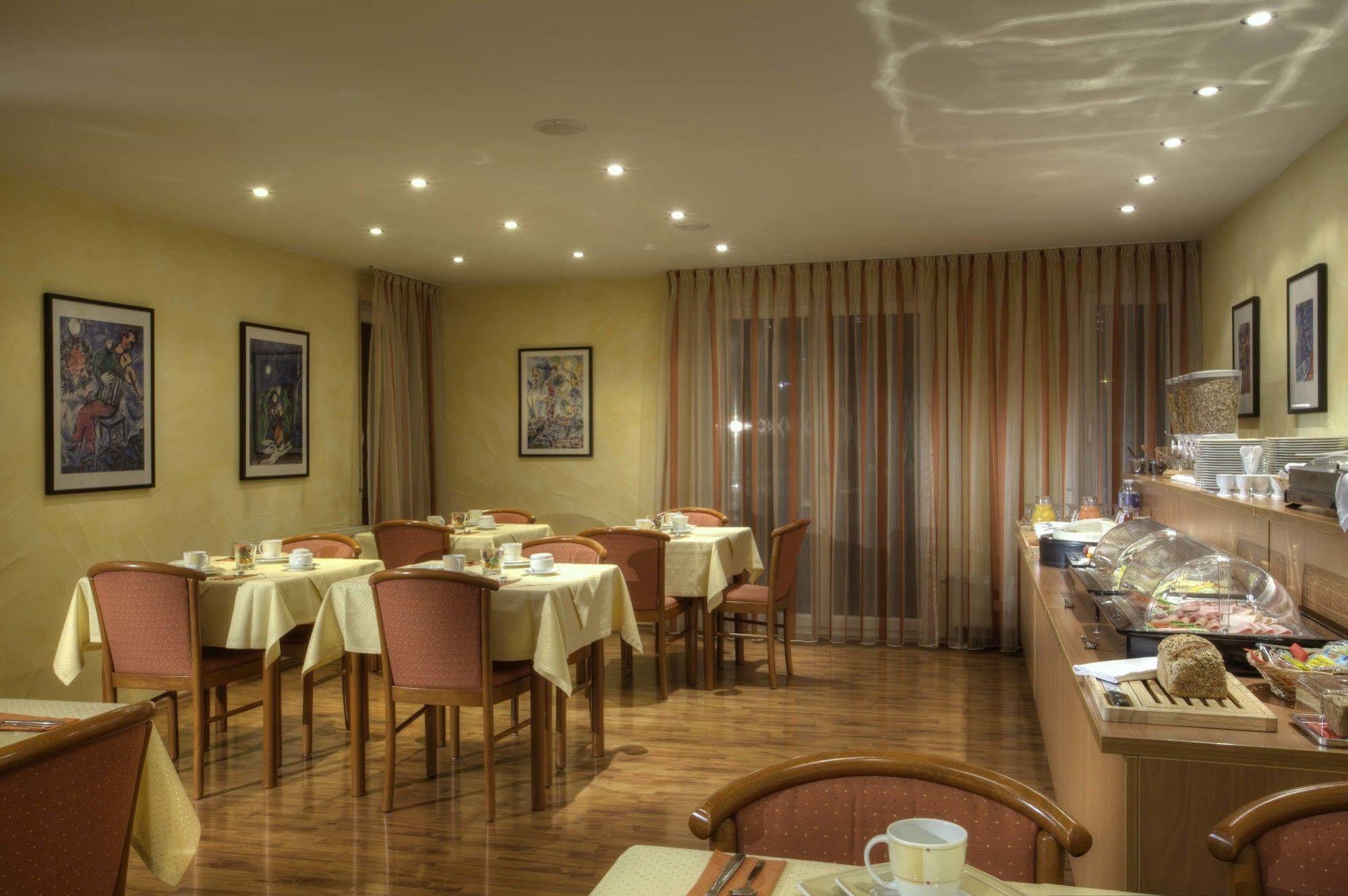 Hotel Zur Muehle Urbach  Exteriér fotografie